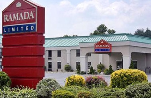 Hendersonville Hotel | Ramada by Wyndham Hendersonville