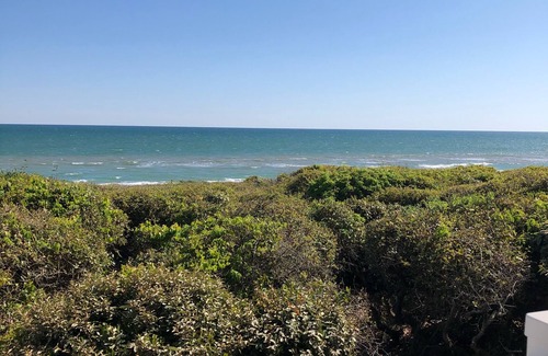 Indian Beach Condo | Relax at Tranquil Oceanfront Condo - Ocean Club F103