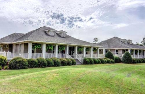 Wallace Resort | Resort ∙ 4 bedrooms ∙ 10 guests