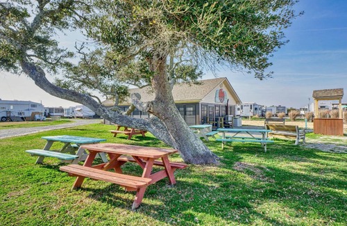 Rogers Bay Resort | Resort ∙ 1 bedroom ∙ 5 guests