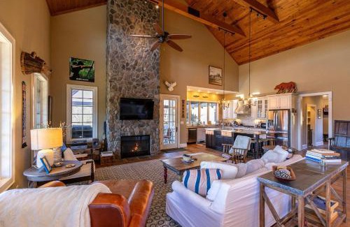 Village on the New House | Robin Hoods Retreat
