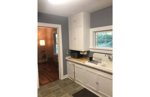 Vilas Cabin | Rustic 2 Bedroom Cabin in the mountains.