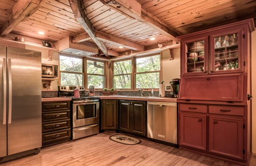 Glenville House | Rusty Duck - Cottage on Lake Glenville!