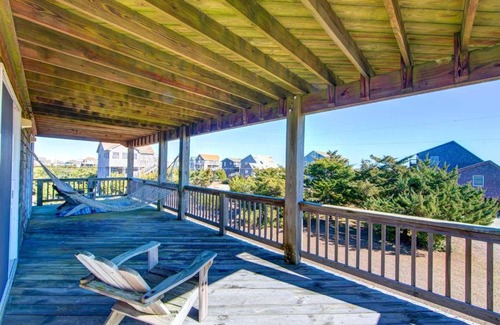 Salvo House | Sandsational