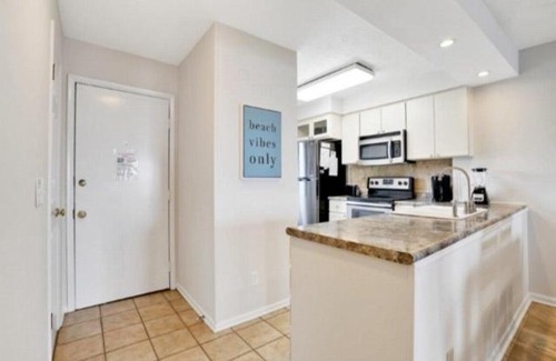Kure Beach Apartment | Sandy Toes condo