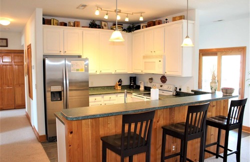 Manteo Condo | SBC704 - Shallowbag Bay Club 704