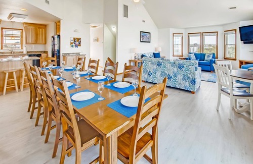 Waves House | Semi-Oceanfront Dog Friendly w/Pool, Hot Tub, Game Room, Theater, Tiki Bar