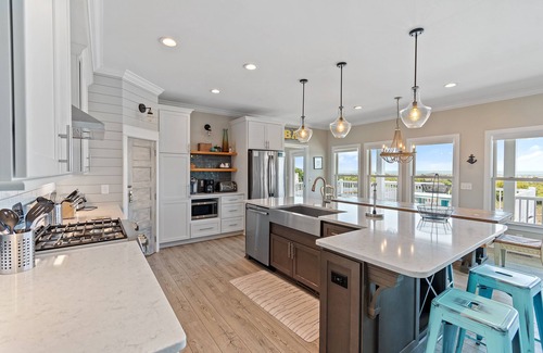 Holden Beach House | "Serenity By The Sea" - Oceanfront Home w/Private Pool, 5 Bedrooms/4.5 Bathrooms