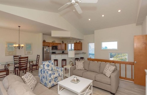 Topsail Beach House | Son Seekers - OCEANFRONT! 4 bedroom, 3 bath home with covered porches in