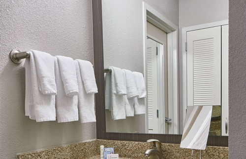 Morrisville Hotel | Sonesta Select Raleigh Durham Airport Morrisville