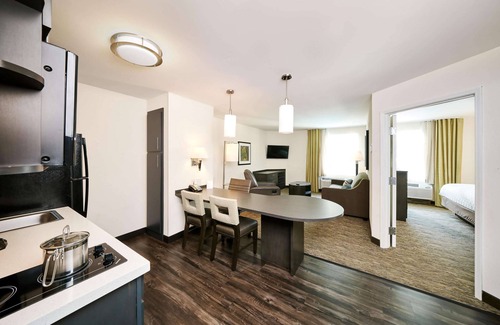 Newell Hotel | Sonesta Simply Suites Charlotte University