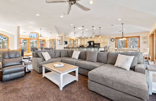 Corolla Light House | Sound Sational OBX: Awesome Views, Pool, Elevator