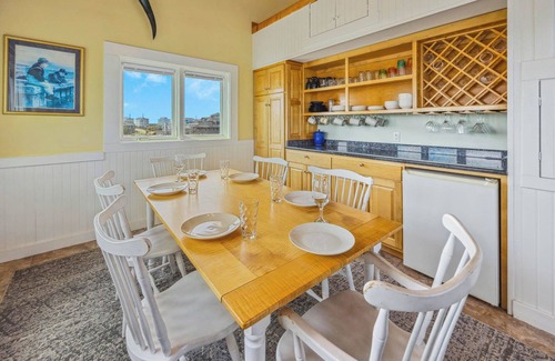 Hatteras House | Soundfront Hatteras Home with Hot Tub, Private Sound Access, and Boat Slips