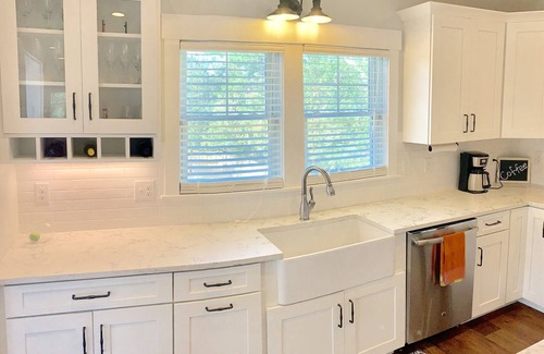 Nags Head House | SPACIOUS 5 BEDROOM, PRIVATE HEATED POOL WITH SPACIOUS YARD, SHORT WALK TO BEACH!