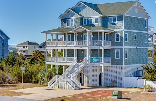 Wind Over Waves House | Spittin' Kitty - Rare 7 Bedroom Soundside Home in Salvo