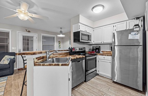 Kill Devil Hills Condo | Station One's First Flight at Station One 2 Bedroom, Easy Access to the Oceanfront!