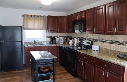 Emerald Isle House | Steps to the Sand 3BR Duplex w/Kings, Decks