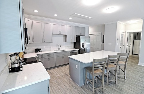 Bald Head Island Condo | Stoked Village Condo-The Salty Dog/Flying Fish