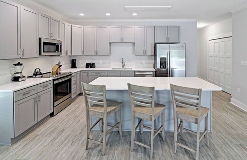 Bald Head Island Condo | Stoked Village Condo-The Salty Dog/Flying Fish