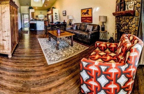 Lake Lure Condo | Stonecrest #148