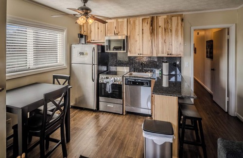 Sugar Mountain Condo | Sugar Mountain One Bedroom Walk to Slopes