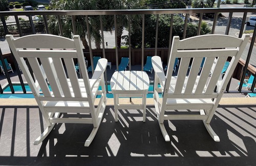 Wrightsville Beach Condo | Summer Sands- Shorely You Jest Room 206