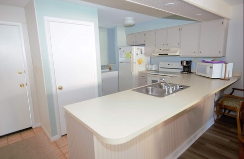 Indian Beach Condo | Summer Winds condos best view and amenities on the beach!