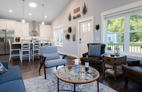Fairview House | Sunny Ridge- Minutes to Downtown Asheville