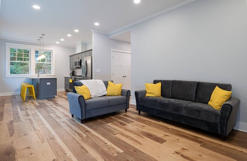 Historic Montford Apartment | Super Location, 5 min Walk to Downtown AVL, Montford, Brand New Construction