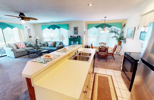 Sea Trail Condo | Tee Off in Style | River Creek Golf Condo in NC | RC 104