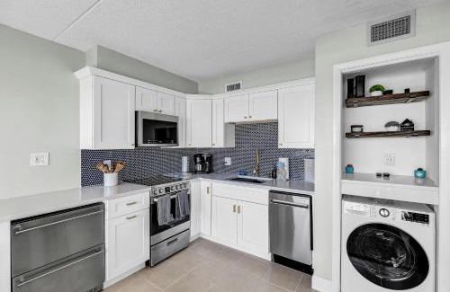 Carolina Beach House | The Breezes Oceanview on the Boardwalk
