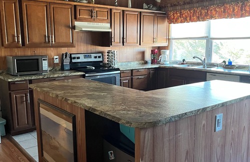 Ocracoke House | The Charter House formally known as The Charter Room. A 3 bedroom house for rent