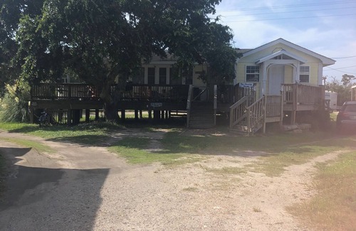 Ocracoke House | The Charter House formally known as The Charter Room. A 3 bedroom house for rent