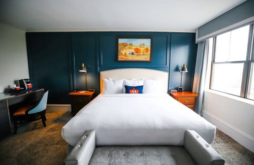 Charlotte Center City Hotel | The Dunhill Hotel