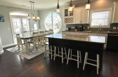 Sunset Beach House | The Lazy Pelican - Sunset Properties