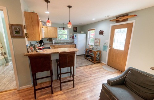 Kill Devil Hills House | The Mermaids Purse Cottage ~ Privacy ~ Pet Friendly