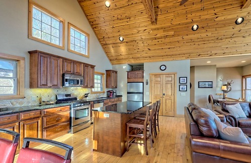 Hayesville House | The Overlook by Chatuge Home Concierge Awesome lake and mountain views, fire pit, hot tub, gas grill
