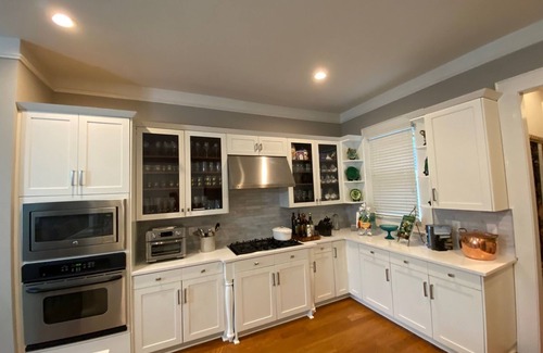 Mayhew House | The POINT at TRUMP GOLF CLUB FURNISHED 4 BR/4.5 BATH WATER VIEWS + FENCED YARD