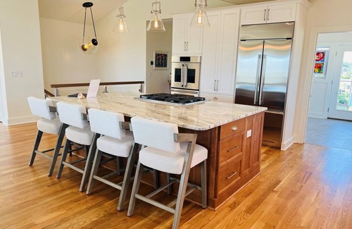 Holden Beach House | The Rainbow Connection - Community Pool & Cabana on the Beach!