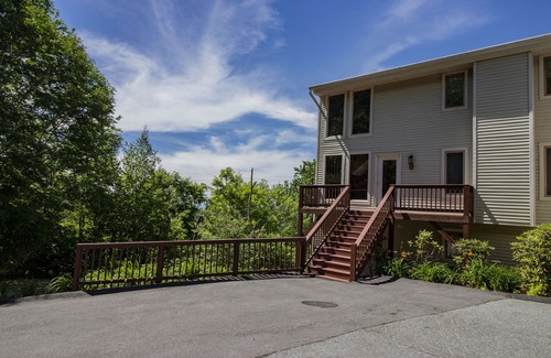 Sugar Mountain Condo | 'Top Shelf Sugar' - Private and Beautifully Decorated