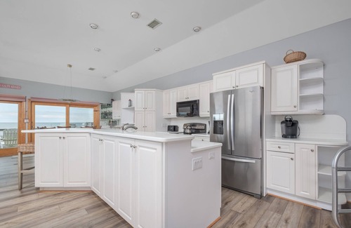 Nags Head House | Unparalleled ocean views at this Nags Head townhome!