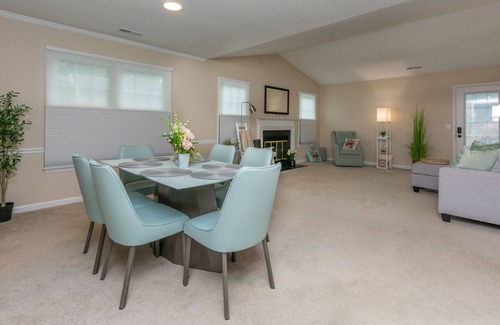 Winston - Salem House | Waterfall Healthy Suite near Medical and Golf Facilities