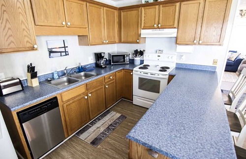 Wrightsville Beach House | Waterfront Duplex with Boat Slip