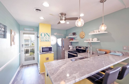 Holden Beach Condo | "Waters Edge 435-A" - Oceanfront Condo w/Community Pool, 2 Bedrooms/2 Bathrooms
