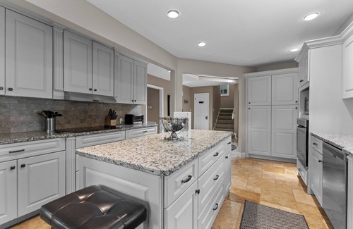 Lake Norman of Catawba House | What a View! Perfect Family Meeting Place. BIG Views! Private.