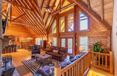 Jefferson House | Whiskey River by The New
