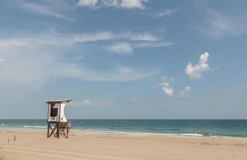 Wrightsville Beach House | White by Bryant Real Estate
