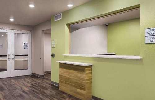 Charlotte Hotel | WoodSpring Suites Charlotte Airport