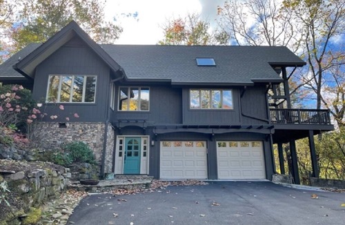 Highlands Falls House | 1.5 miles to Main St., Highlands Falls, Totally Updated 2021, Great Views!