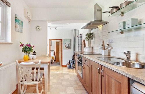 Wedmore Cottage | 1 Bed in Wedmore (oc-51337)